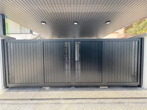 Fully aluminium SmartGate installed at a landed home, project photo 4